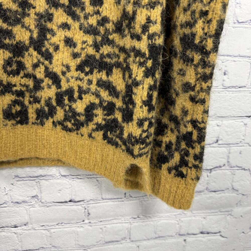 Madewell Crewneck Pullover Sweater in Leopard Size XS - Picture 2 of 6